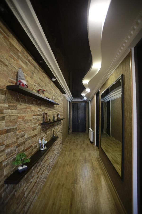 Guest House Nikola Sugdidi Exterior foto
