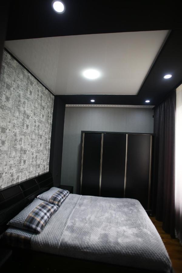 Guest House Nikola Sugdidi Exterior foto